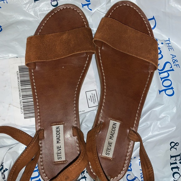 Steve Madden Tie Up Sandals - Picture 2 of 4